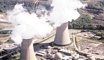 وكالة الطاقة الذرية تعلن تضرر مصنع إيرانى للماء الثقيل في هجوم إسرائيلي