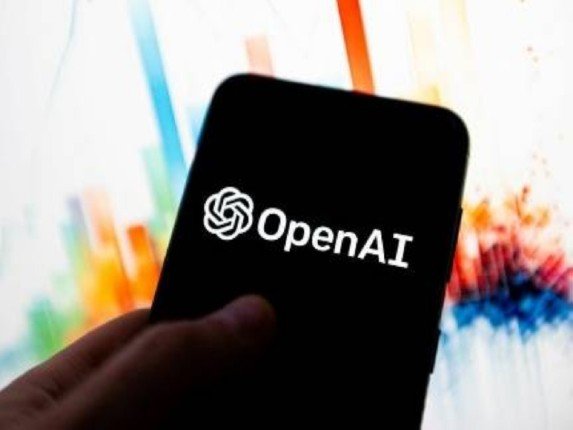 "OpenAI" تطلق "وضع التسجيل" في تطبيق ChatGPT لتحويل المحادثات الصوتية إلى نصوص دقيقة "OpenAI" تطلق "وضع التسجيل" في تطبيق ChatGPT لتحويل المحادثات الصوتية إلى نصوص دقيقة