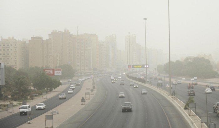 طقس الكويت المتوقع اليوم الثلاثاء.. حار خلال النهار والرياح مثيرة للغبار طقس الكويت المتوقع اليوم الثلاثاء.. حار خلال النهار والرياح مثيرة للغبار