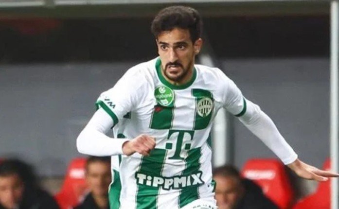 الأهلي يعلن ضم لاعب جديد قبل انطلاق كأس العالم للأندية الأهلي يعلن ضم لاعب جديد قبل انطلاق كأس العالم للأندية