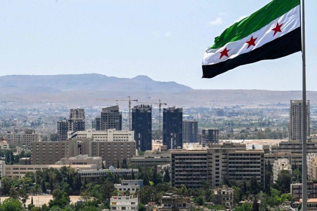 جدل في سوريا حول شرعية تشكيل مجلس الشعب الجديد وسط مخاوف من غياب التمثيل الحقيقي جدل في سوريا حول شرعية تشكيل مجلس الشعب الجديد وسط مخاوف من غياب التمثيل الحقيقي