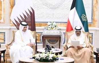أمير الكويت يتسلم رسالة خطية من أمير قطر تتعلق بالعلاقات بين البلدين