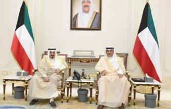 ولي عهد الكويت يستقبل سمو رئيس مجلس الوزراء