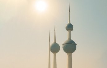 طقس الكويت المتوقع اليوم السبت.. «الأرصاد»: حار خلال النهار مائل للحرارة ليلاً