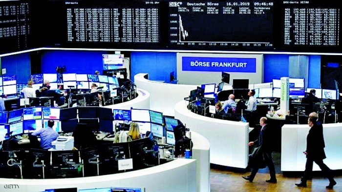 أسواق الأسهم الأوروبية تتفوق على الأمريكية لأول مرة منذ سنوات.. ماذا يحدث؟ أسواق الأسهم الأوروبية تتفوق على الأمريكية لأول مرة منذ سنوات.. ماذا يحدث؟