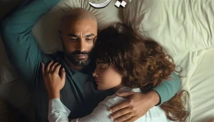 كريم فهمي بإطلالة غير تقليدية في بوستر "220 يوم".. وتشويق جماهيري قبل العرض على "شاهد" كريم فهمي بإطلالة غير تقليدية في بوستر "220 يوم".. وتشويق جماهيري قبل العرض على "شاهد"
