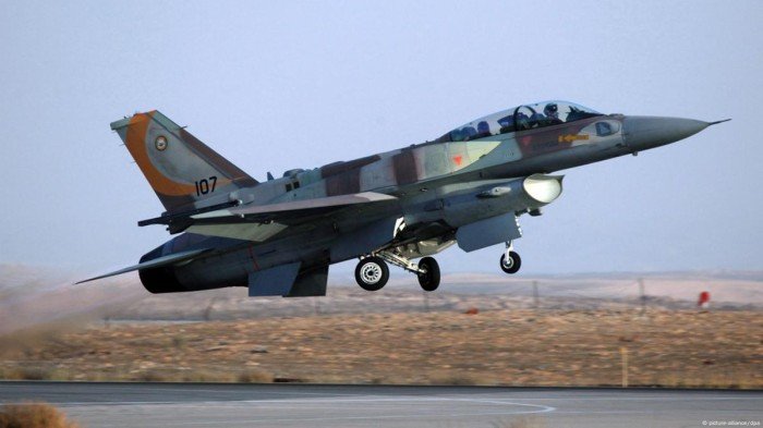 جيش الاحتلال يعلن اغتيال قائد الفرقة الثانية للمسيرات بالحرس الثوري الإيراني جيش الاحتلال يعلن اغتيال قائد الفرقة الثانية للمسيرات بالحرس الثوري الإيراني