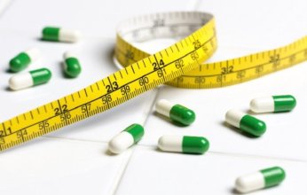 دواء صيني تقليدي مضاد للملاريا يكشف عن فعالية كبيرة في إنقاص الوزن وتحسين التمثيل الغذائي