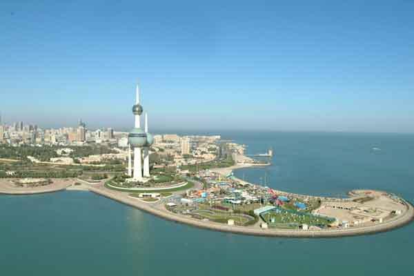 الأرصاد الجوية الكويتية: تسجيل أعلى درجة حرارة بالبلاد في "الجهراء" بلغت 52 درجة مئوية الأرصاد الجوية الكويتية: تسجيل أعلى درجة حرارة بالبلاد في "الجهراء" بلغت 52 درجة مئوية