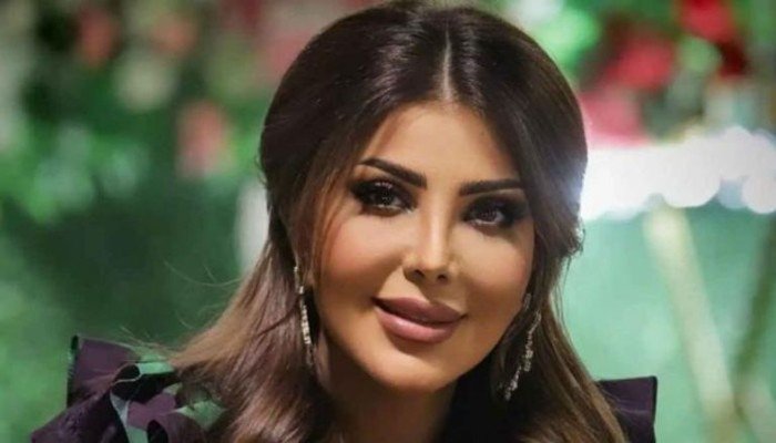 الفنانة الكويتية إلهام الفضالة تهدي ابنتها سيارة فارهة في مفاجأة طريفة بعيد ميلادها الفنانة الكويتية إلهام الفضالة تهدي ابنتها سيارة فارهة في مفاجأة طريفة بعيد ميلادها