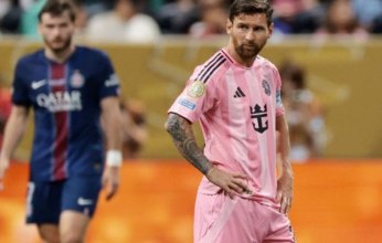 ميسي يتعرض للإهانة خلال مباراة باريس سان جيرمان