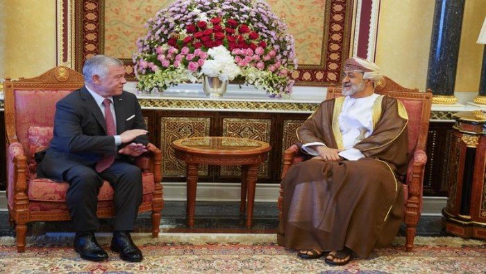 سلطان عمان والعاهل الأردني يؤكدان ضرورة تكثيف الجهود لوقف التصعيد في المنطقة سلطان عمان والعاهل الأردني يؤكدان ضرورة تكثيف الجهود لوقف التصعيد في المنطقة