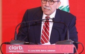 رئيس الوزراء اللبناني: أولى مهمات الحكومة استعادة السيادة وضمان الأمن والاستقرار