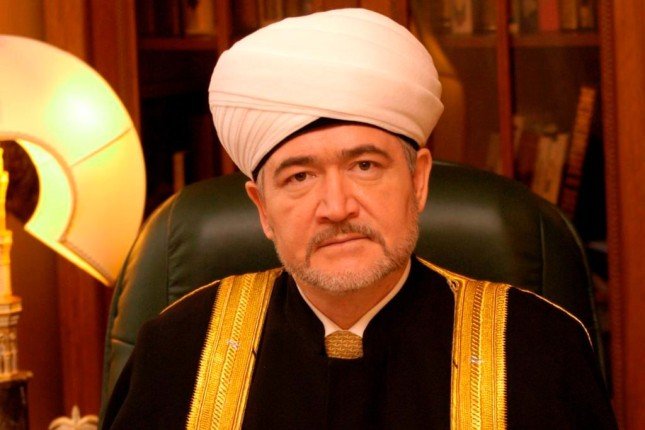 ضم رئيس الإدارة الدينية لمسلمي روسيا الاتحادية لعضوية مجلس حكماء المسلمين ضم رئيس الإدارة الدينية لمسلمي روسيا الاتحادية لعضوية مجلس حكماء المسلمين