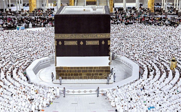 الحج السعودية: أكثر من 94 ألفا يعملون على خدمة الحجاج الحج السعودية: أكثر من 94 ألفا يعملون على خدمة الحجاج