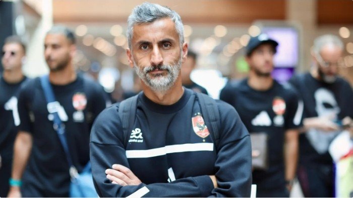 بعثة الأهلي تصل القاهرة بعثة الأهلي تصل القاهرة