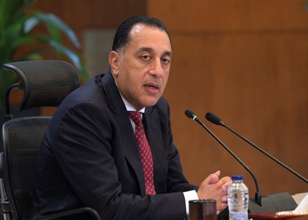 مصر تصدر عملة تذكارية من الفضة بمناسبة مرور 25 عامًا على إنشاء وزارة الاتصالات مصر تصدر عملة تذكارية من الفضة بمناسبة مرور 25 عامًا على إنشاء وزارة الاتصالات