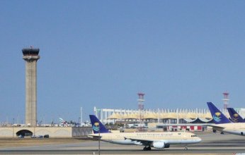 طائرة سعودية تغير مسارها إلى سومطرة بعد تلقي تهديد بوجود قنبلة