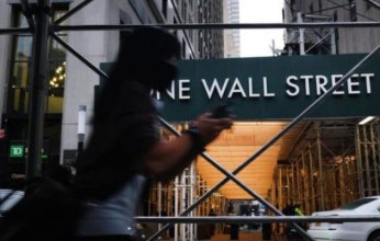 وول ستريت تفتتح على ارتفاع مع ترقب الموقف الأميركي من تصعيد الشرق الأوسط.. ما التفاصيل؟