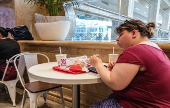 لماذا يصبح فقدان الوزن أكثر صعوبة مع التقدم في العمر؟.. خبيرة تُفسر الأسباب وتقدم الحلول