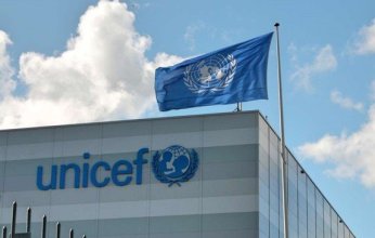 "اليونيسف" تحذر من موت الأطفال عطشا في غزة جراء حصار الاحتلال للقطاع