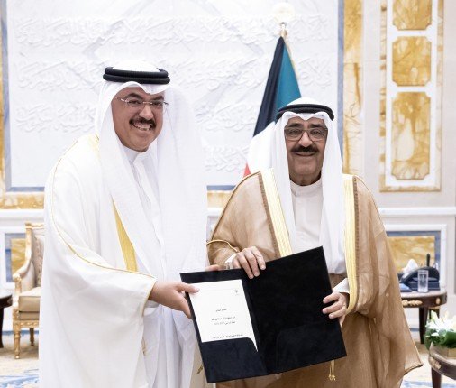 أمير الكويت يستقبل وزير التربية اليوم أمير الكويت يستقبل وزير التربية اليوم