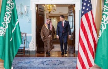 وزير الخارجية الأمريكي ونظيره السعودي يبحثان ملفات دولية بينها غزة وسوريا