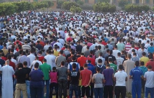 الأوقاف المصرية تصدر تنبيهًا مهمًا بخصوص تنظيم صفوف الصلاة في مصلى العيد الأوقاف المصرية تصدر تنبيهًا مهمًا بخصوص تنظيم صفوف الصلاة في مصلى العيد