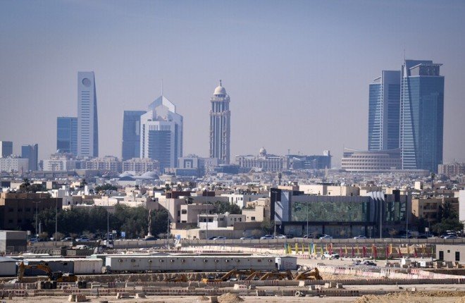 تسارع نمو القطاع غير النفطي في السعودية تسارع نمو القطاع غير النفطي في السعودية