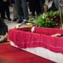أغرب من الخيال.. سيدة تستيقظ داخل نعشها قبل دفنها وتفاجئ الجميع 4 khaligyoun75308
