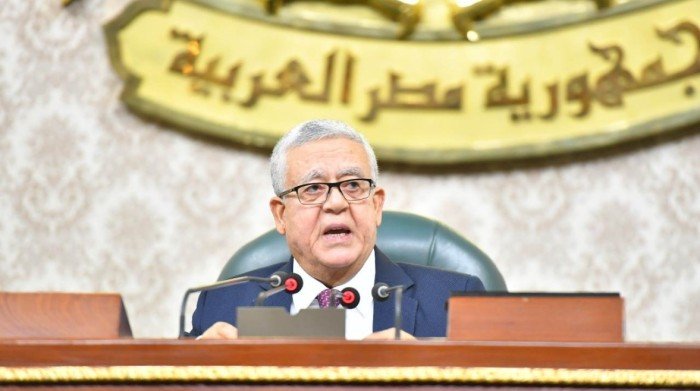 مصر: النواب يقر اتفاقاً يعفى أبوظبى التنموية القابضة وصندوق مصر السيادى من الضرائب مصر: النواب يقر اتفاقاً يعفى أبوظبى التنموية القابضة وصندوق مصر السيادى من الضرائب