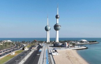 الأرصاد الجوية الكويتية: طقس اليوم حار ورطب مع فرص لتشكل الضباب في بعض المناطق