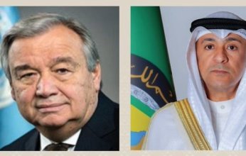الأمين العام لمجلس التعاون يبحث هاتفيا مع الأمين العام للأمم المتحدة مستجدات الأوضاع وجهود التهدئة في المنطقة