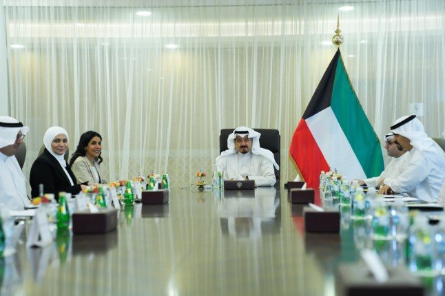 رئيس مجلس الوزراء الكويتي يترأس اجتماع اللجنة الوزارية لمتابعة الموقف التنفيذي للاتفاقيات ومذكرات التفاهم بين الكويت والصين رئيس مجلس الوزراء الكويتي يترأس اجتماع اللجنة الوزارية لمتابعة الموقف التنفيذي للاتفاقيات ومذكرات التفاهم بين الكويت والصين