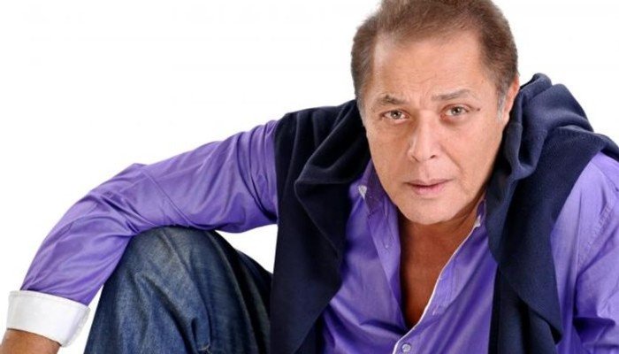 في ذكرى ميلاده.. الساحر محمود عبد العزيز "مزجانجي" الغناء في السينما المصرية في ذكرى ميلاده.. الساحر محمود عبد العزيز "مزجانجي" الغناء في السينما المصرية
