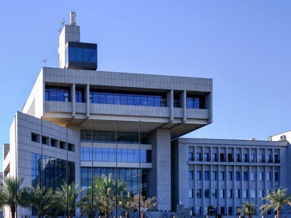 وزارة المالية القطرية تعلن تسجيل عجز بقيمة 145 مليون دولار في الربع الأول من 2025 وزارة المالية القطرية تعلن تسجيل عجز بقيمة 145 مليون دولار في الربع الأول من 2025