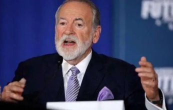 "دخلت الملجأ 5 مرات".. السفير الأمريكي لدى إسرائيل يتحدث عن "ليلة قاسية" في تل أبيب