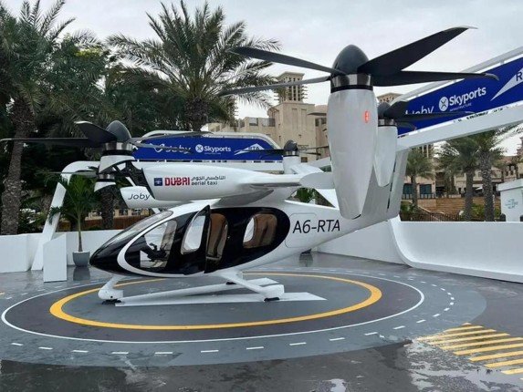 دبي تعلن نجاح أول رحلة "تاكسي" جوي بالتعاون مع شركة "جوبي أفييشن"، دبي تعلن نجاح أول رحلة "تاكسي" جوي بالتعاون مع شركة "جوبي أفييشن"،