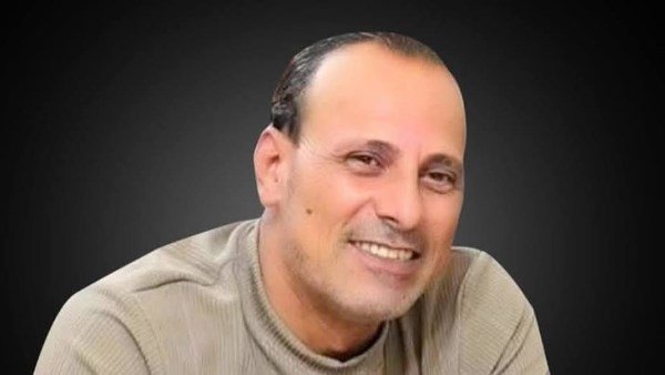 هاتفيًّا.. شيخ الأزهر يُعزِّي أسرة الشهيد البطل خالد محمد شوقي منقذ العاشر من رمضان هاتفيًّا.. شيخ الأزهر يُعزِّي أسرة الشهيد البطل خالد محمد شوقي منقذ العاشر من رمضان