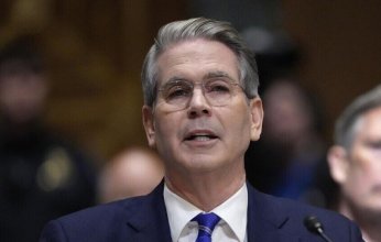 وزير الخزانة الأمريكي يحذر من تداعيات تشديد العقوبات على روسيا: "احذروا النتائج العكسية"