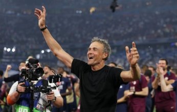 تكريم خاص من جماهير باريس للاسباني إنريكي بعد نهائي تشامبيونزليج