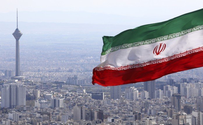 الحكومة الإيرانية تعلن رفع الحظر عن خدمات الإنترنت الحكومة الإيرانية تعلن رفع الحظر عن خدمات الإنترنت
