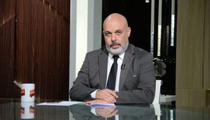 رئيس شعبة الذهب: تحسن الجنيه يدفع المعدن النفيس للتراجع 3.4% رئيس شعبة الذهب: تحسن الجنيه يدفع المعدن النفيس للتراجع 3.4%