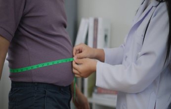 دواء ثوري يمنع السمنة وتلف الكبد رغم تناول الدهون والسكريات