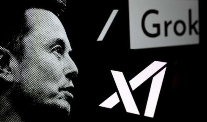 إيلون ماسك يطلق «Grok 4» لمنافسة كبار نماذج الذكاء الاصطناعي إيلون ماسك يطلق «Grok 4» لمنافسة كبار نماذج الذكاء الاصطناعي
