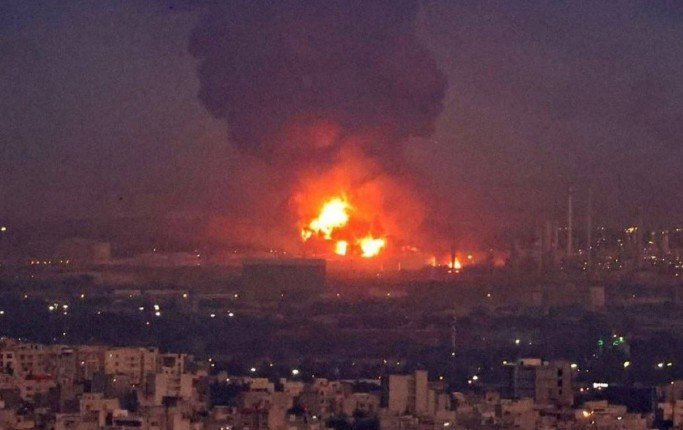950 قتيلًا في إيران جراء العدوان الإسرائيلي 950 قتيلًا في إيران جراء العدوان الإسرائيلي