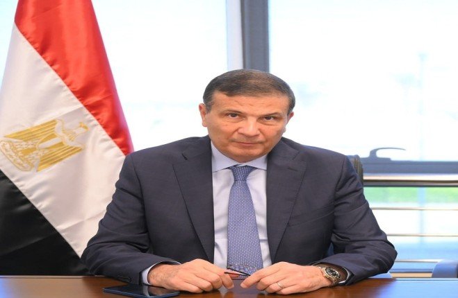 وزير الزراعة المصري: 149 مليونًا لتمويل 107 مستفيدين من صغار المربين ضمن مشروع البتلو وزير الزراعة المصري: 149 مليونًا لتمويل 107 مستفيدين من صغار المربين ضمن مشروع البتلو