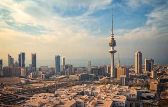 طقس الكويت المتوقع اليوم السبت.. حار ومغبّر خلال النهار حار ليلاً