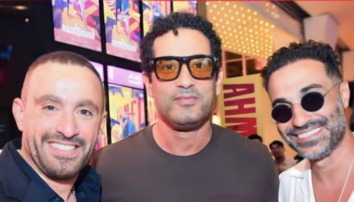 السقا يكشف عن تعاون سينمائي مرتقب مع أحمد فهمي وعمرو سعد: "مفاجأة للجمهور" السقا يكشف عن تعاون سينمائي مرتقب مع أحمد فهمي وعمرو سعد: "مفاجأة للجمهور"