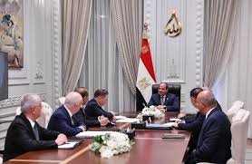 مصر وروسيا توقعان اتفاقية هامة بشأن الضبعة.. والسيسي يلتقي رئيس "روس أتوم" مصر وروسيا توقعان اتفاقية هامة بشأن الضبعة.. والسيسي يلتقي رئيس "روس أتوم"